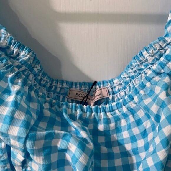 BCBGeneration Gingham Smocked Cropped Top blue and white M - Picture 3 of 5